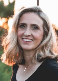 Aurore est un personnage fictif vous aidant à comprendre la convention de mandat